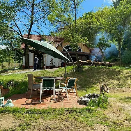 Scheunenloft- Hideaway - Ruheoase -pool Apartment